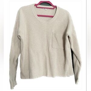 Madewell- cotton blend crewneck boxy fit cream beige ribbed sweater front pocket